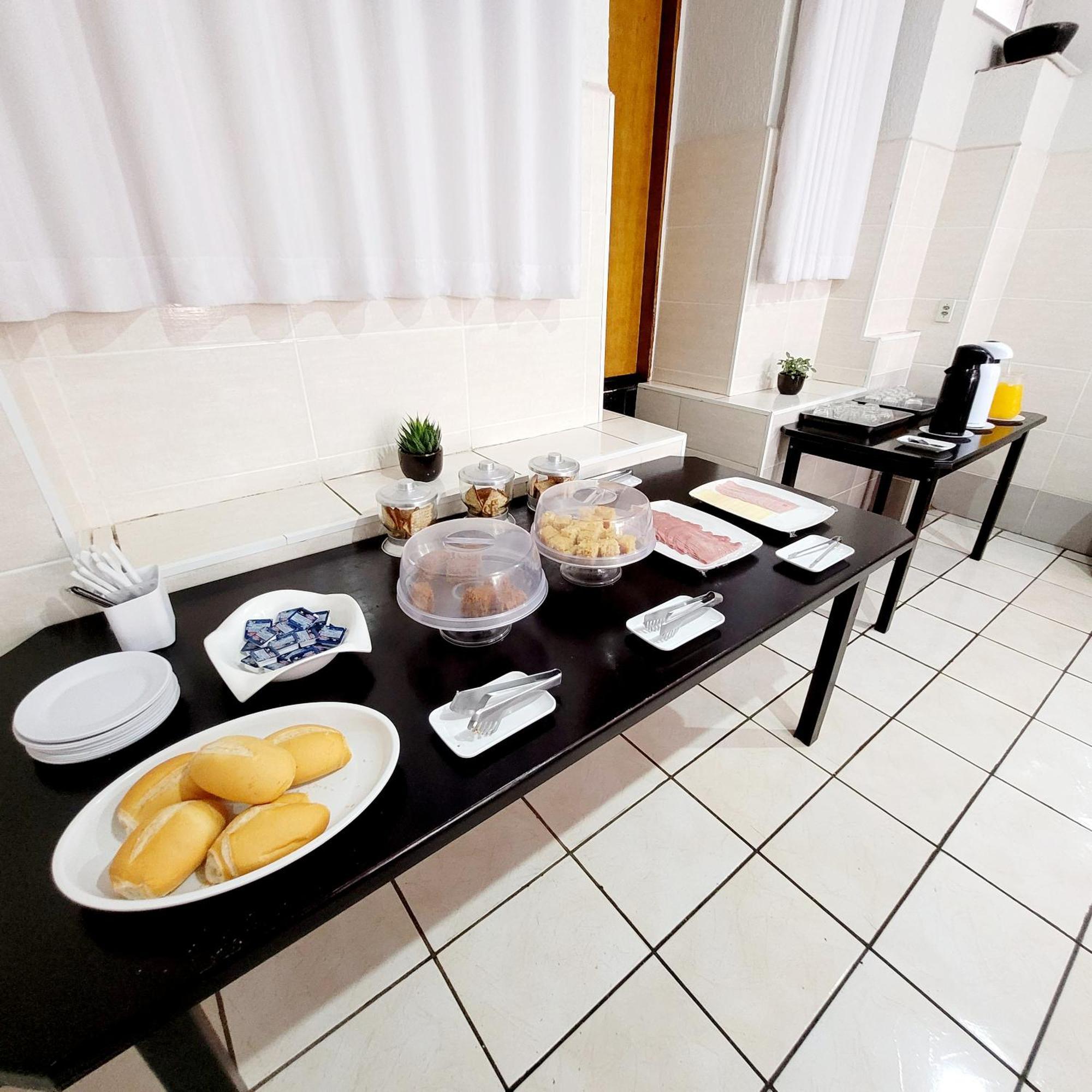 Hotel Alianca リメイラ エクステリア 写真